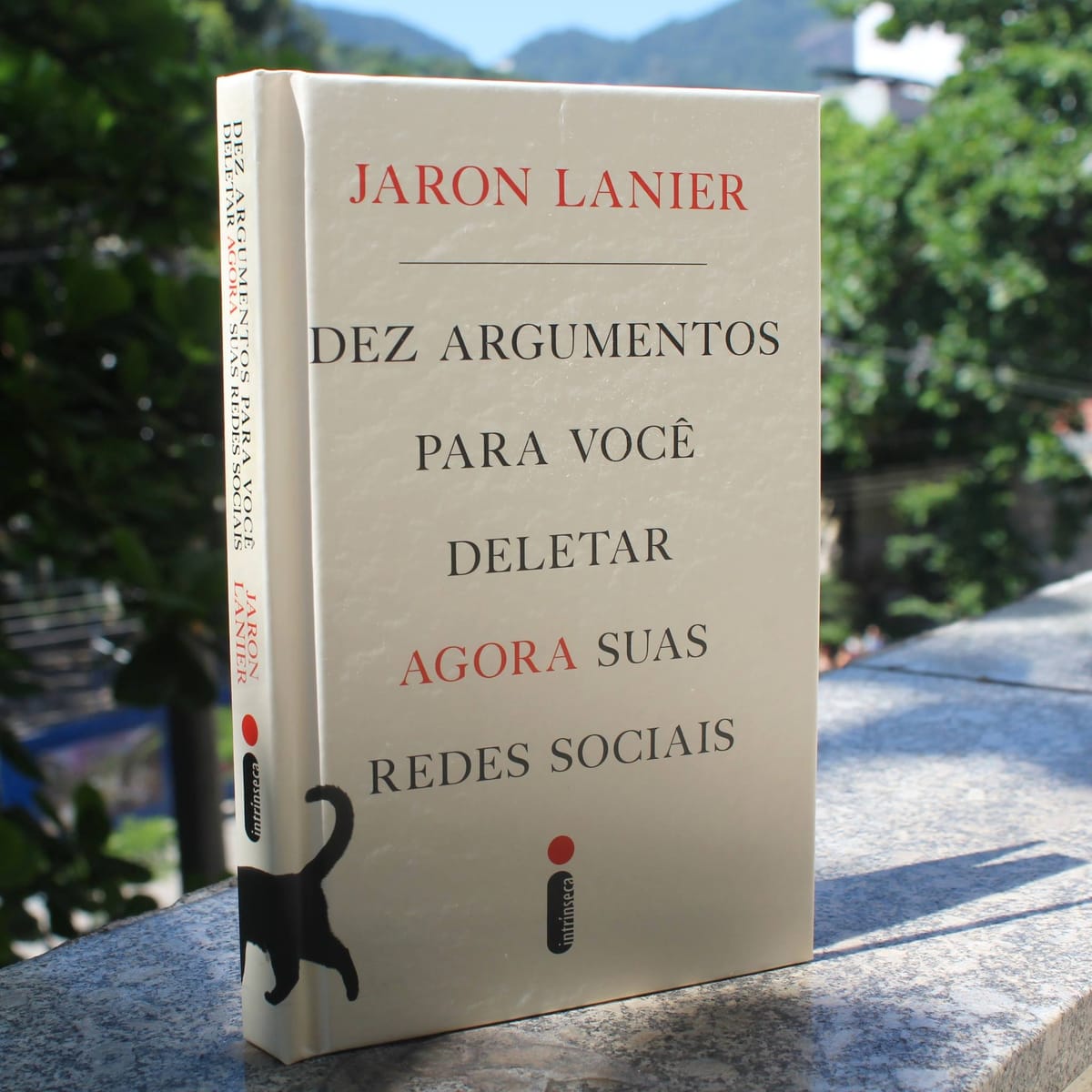Resenha: Dez Argumentos Para Você Deletar Agora Suas Redes Sociais | Jaron Lanier